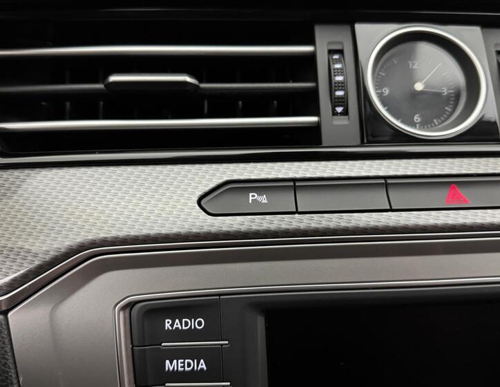 Volkswagen Passat 16