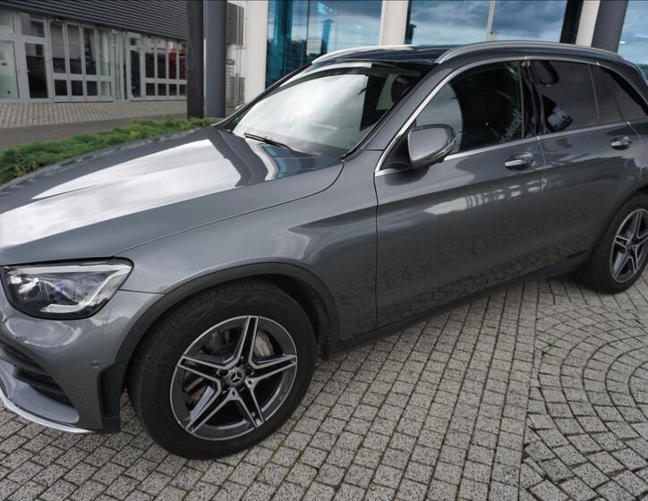 Mercedes-Benz GLC 3