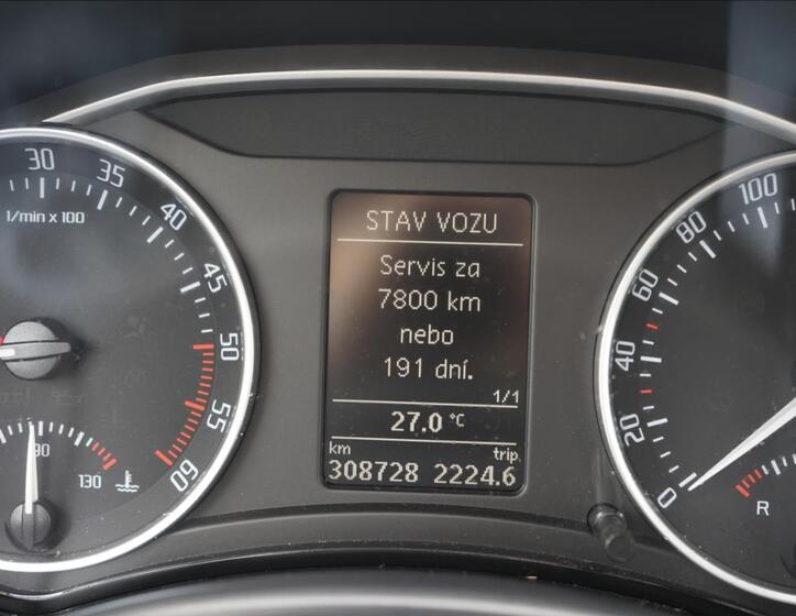 Škoda Octavia 12