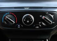 Hyundai i20 15
