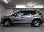 Peugeot 2008 8