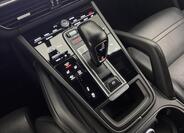 Porsche Cayenne 29