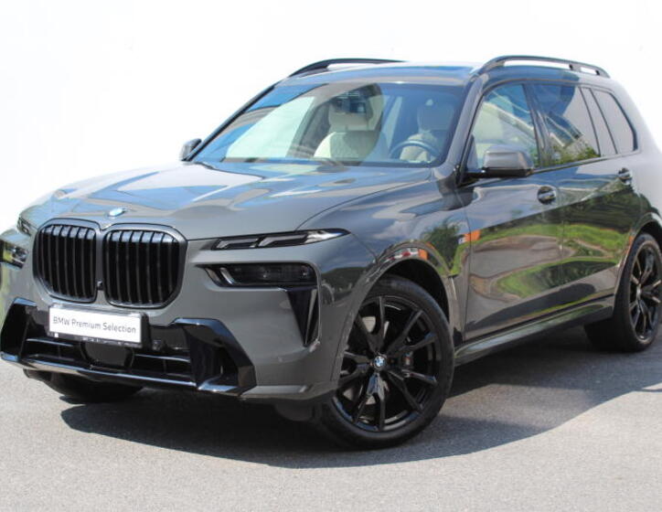 BMW X7 1