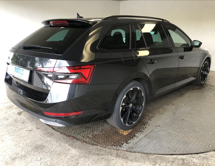 Škoda Superb 7