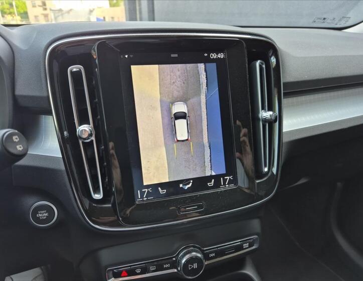 Volvo XC40 15