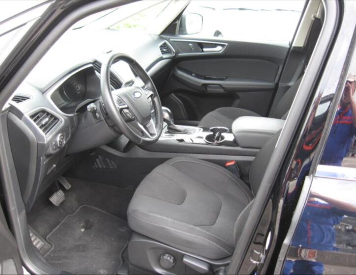 Ford S-MAX 6