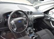 Ford Galaxy 17