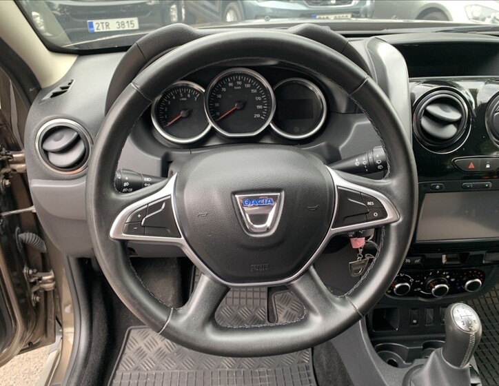 Dacia Duster 10
