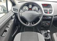 Peugeot 207 16