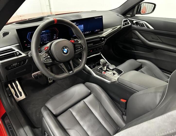 BMW M4 6