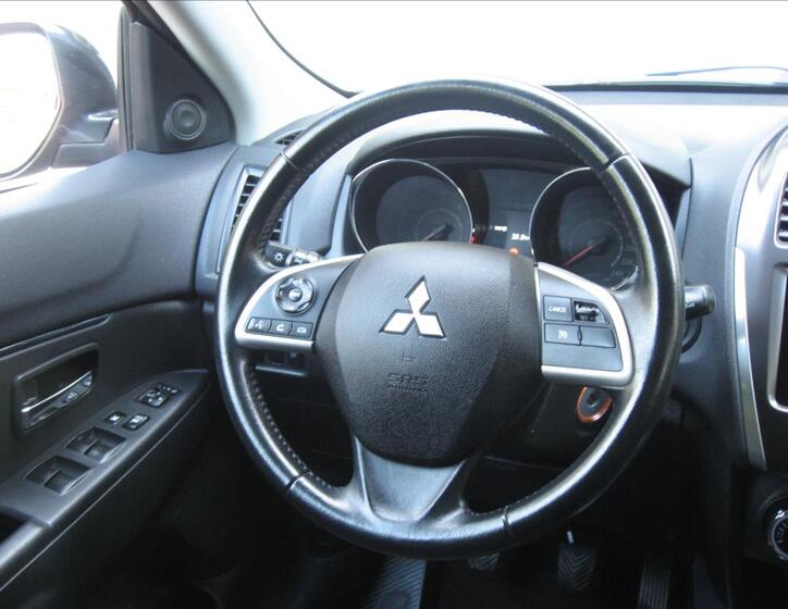 Mitsubishi ASX 22