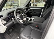 Land Rover Defender 11