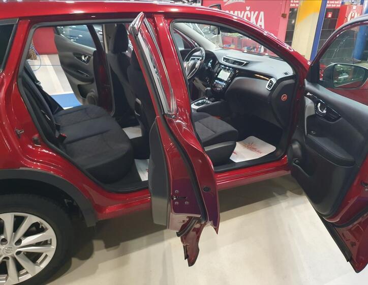 Nissan Qashqai 22
