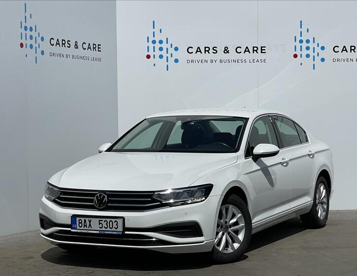 Volkswagen Passat 1
