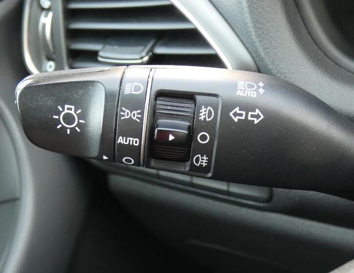 Hyundai i30 11