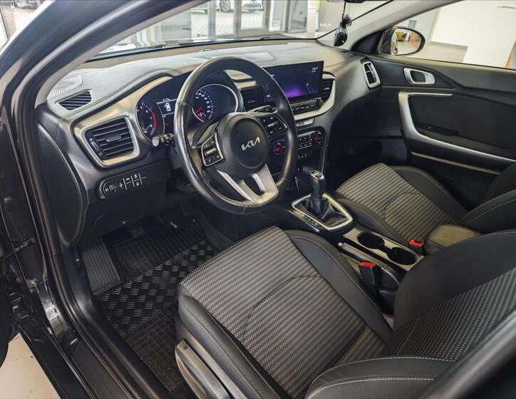 KIA Ceed 9