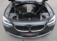 BMW Řada 7 24