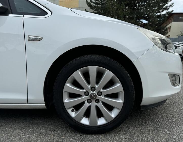 Opel Astra 18