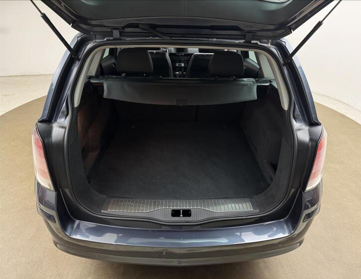 Opel Astra 32