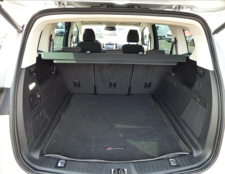 Ford S-MAX 50