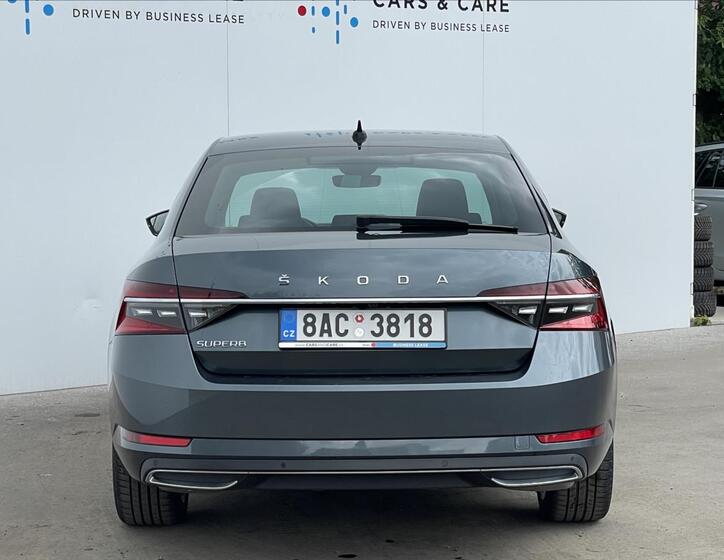 Škoda Superb 24