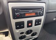 Dacia Logan 15