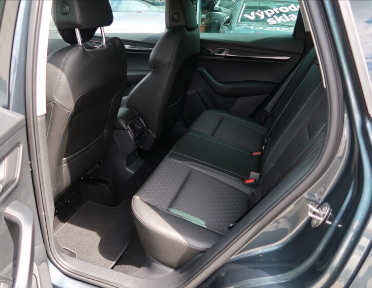 Škoda Karoq 9