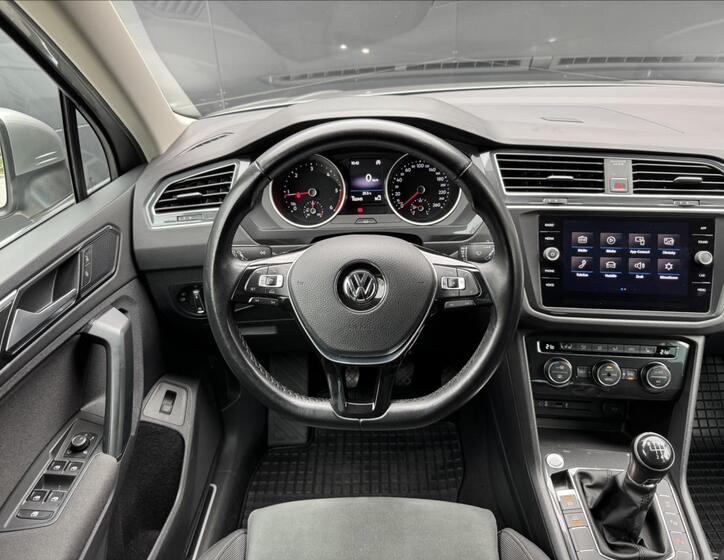 Volkswagen Tiguan 14