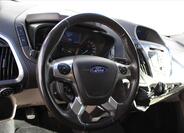 Ford Tourneo Custom 17