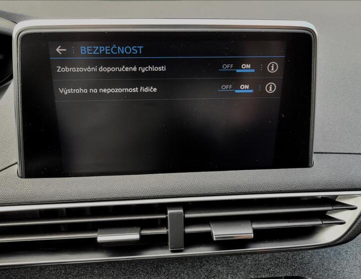 Peugeot 5008 32