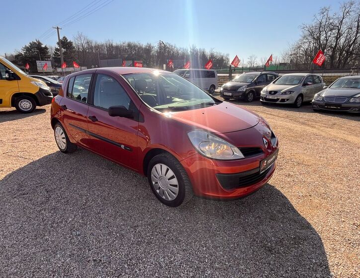 Renault Clio 9