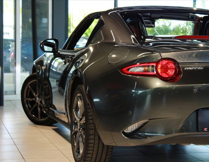 Mazda MX-5 27