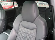 Audi Q8 29