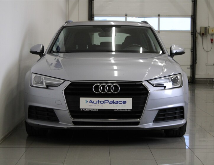 Audi A4 2