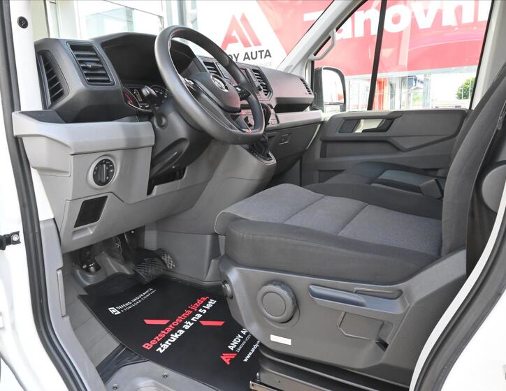 Volkswagen Crafter 10