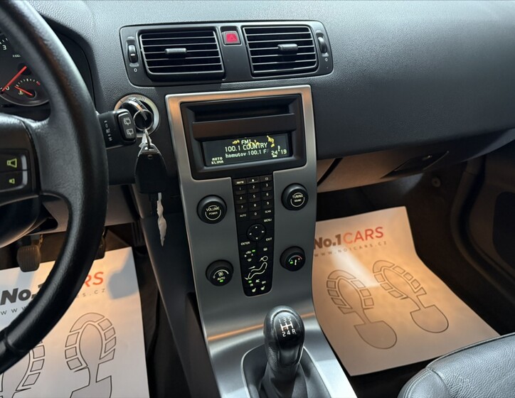Volvo V50 10