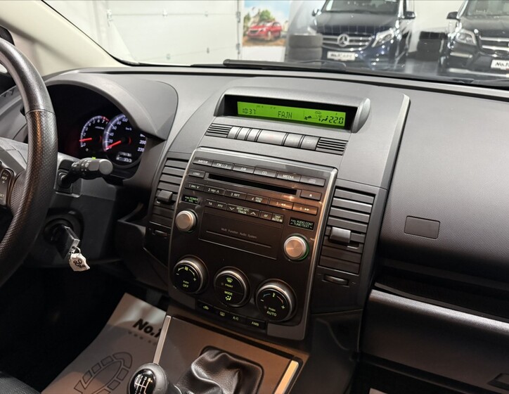 Mazda 5 17