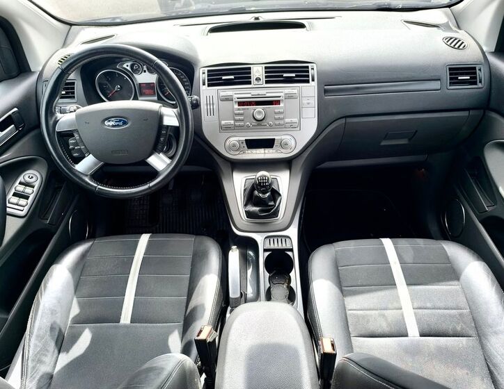 Ford Kuga 4