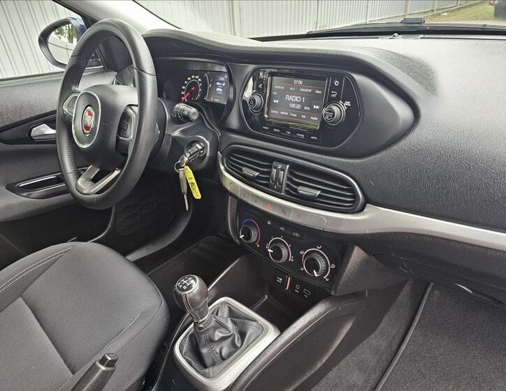Fiat Tipo 28