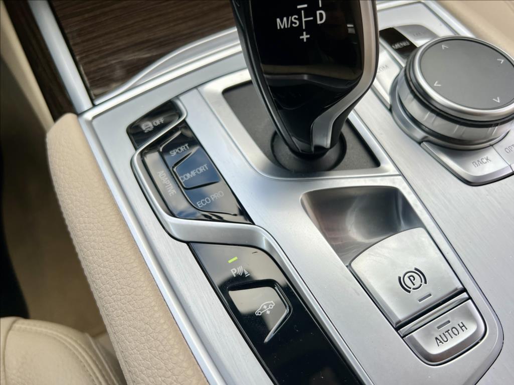 BMW Řada 7