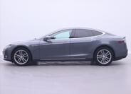 Tesla Model S 4