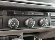 Volkswagen Crafter 10