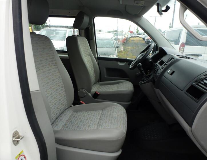 Volkswagen Transporter 27