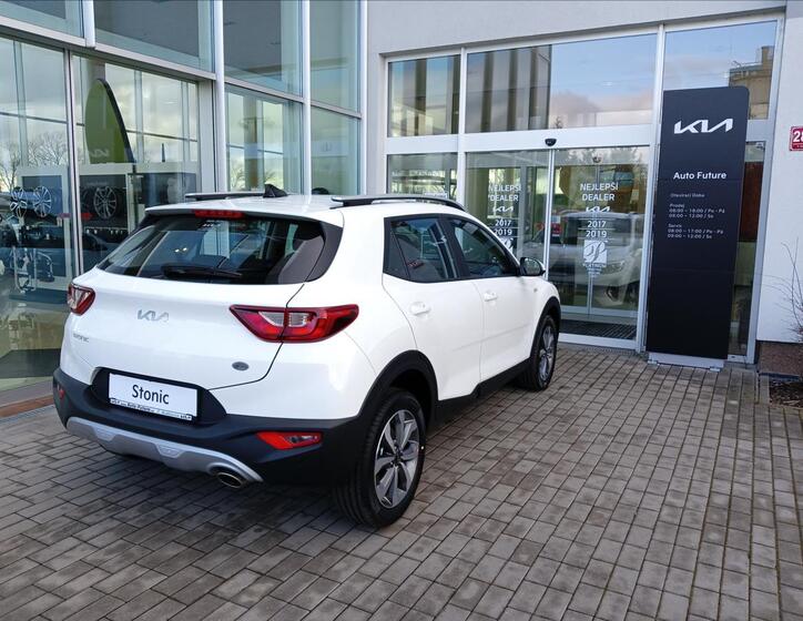KIA Stonic 4