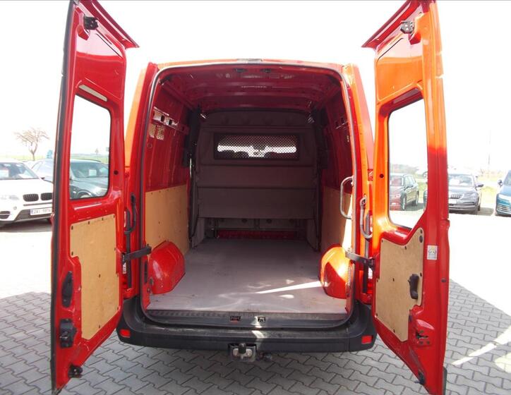 Opel Movano 10