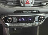Hyundai i30 14
