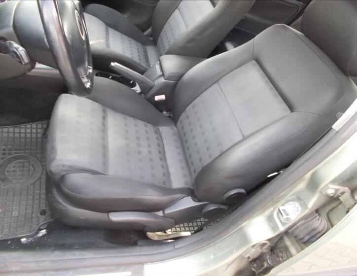 Volkswagen Passat 18