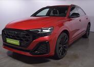 Audi Q8 1