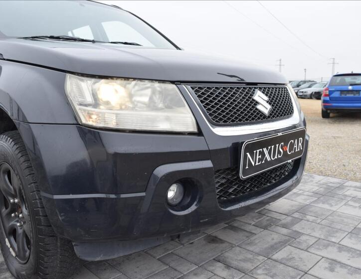 Suzuki Grand Vitara 13