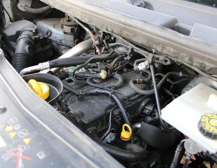 Renault Master 18